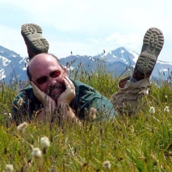 Meet your Posher, Paul - Picture 3 of 3